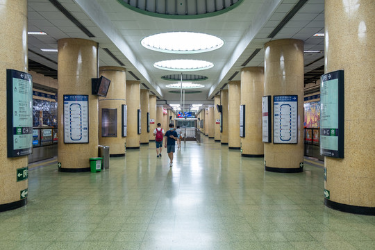 北京地铁建国门站