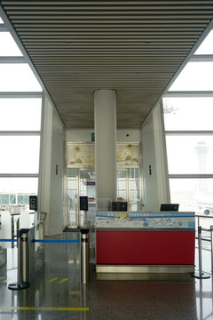 北京首都国际机场登机口及闸机