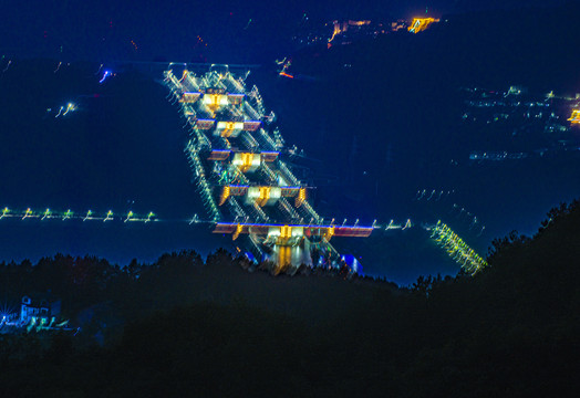 三峡大坝船闸夜景