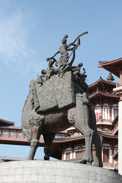 大唐西市丝路乐舞青铜组雕