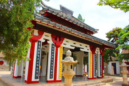 张仲景医圣祠