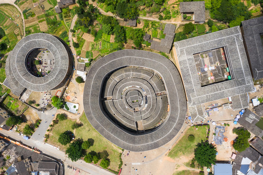 福建龙岩永定土楼群航拍