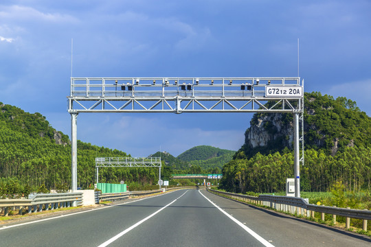 高速公路摄像头