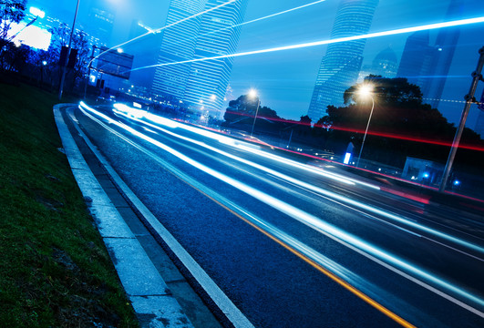 上海浦东陆家嘴城市道路夜景