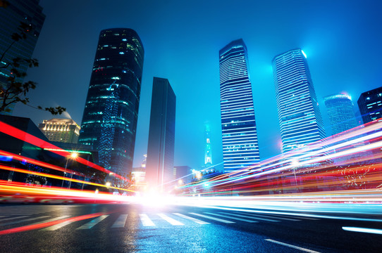 上海浦东陆家嘴城市道路夜景