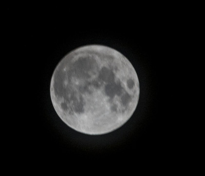 月亮图片最圆月亮