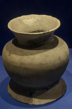良渚文化时期陶尊