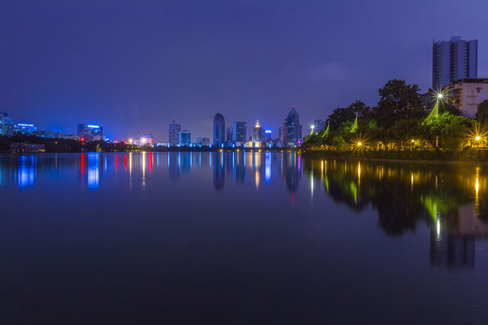 南宁南湖夜景