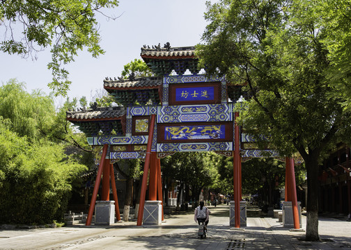 聊城古城牌坊