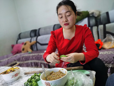 水饺女人