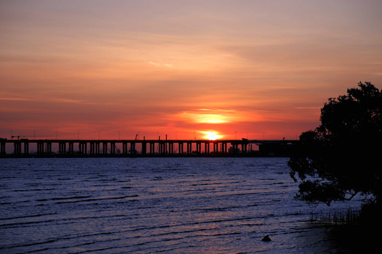 西湾公园夕阳落日