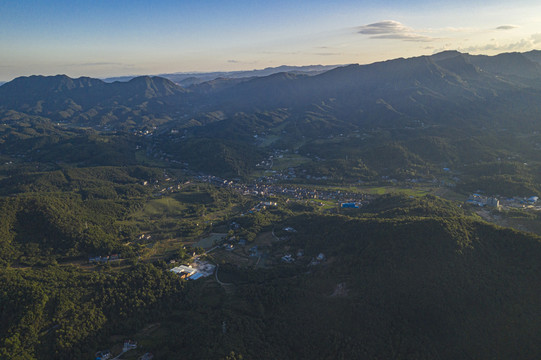 大山日落航拍