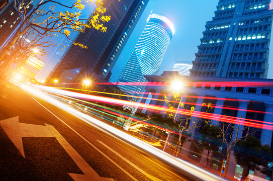 上海浦东陆家嘴城市道路夜景