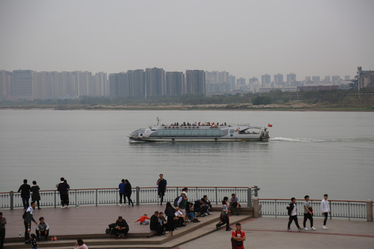湘江上的游船
