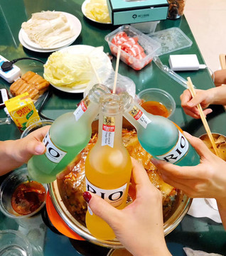 鸡尾酒聚会
