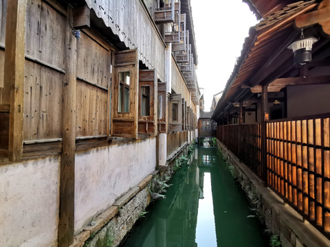 江南古镇水阁建筑枕水人家