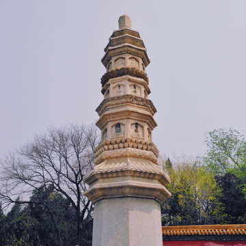 颐和园石塔