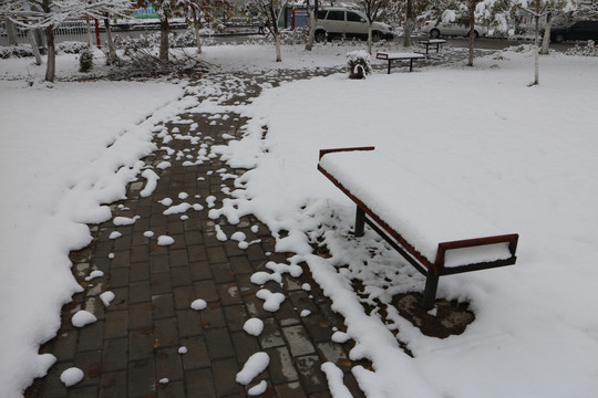 雪路木椅