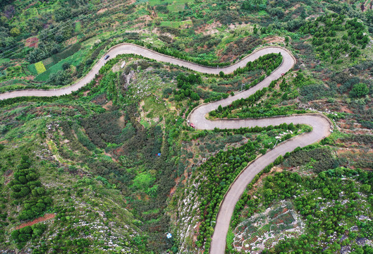 枣庄农村盘山公路