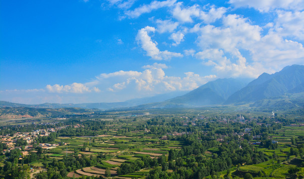 积石山县甘河滩村