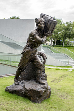威海一战华工纪念馆雕塑