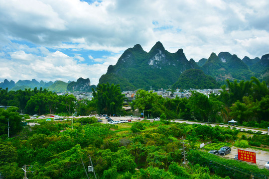 俯瞰兴坪古镇风景