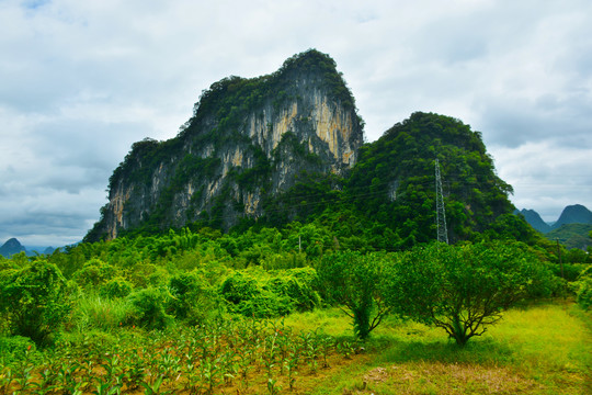 兴坪古镇山峰