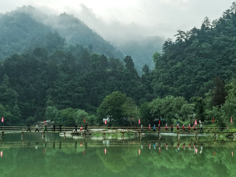 巴拉河板凳桥