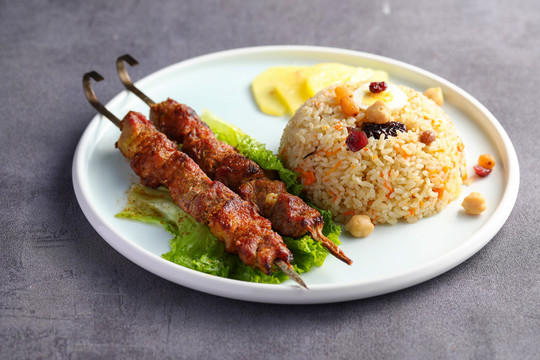 签子羊肉手抓饭