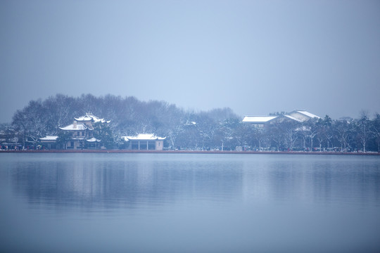 西湖雪韵