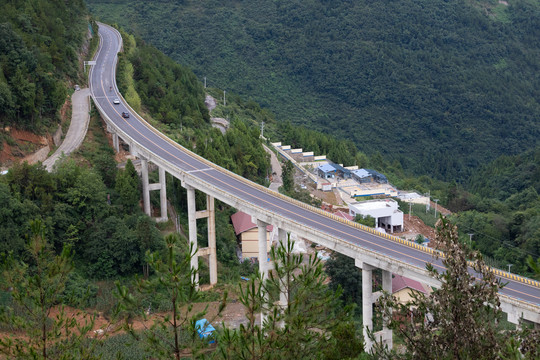 重庆巫山机场路