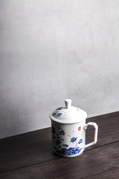 瓷器茶杯茶壶茶具摆拍