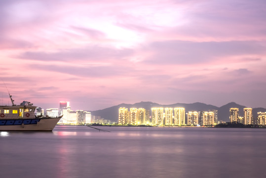 厦门海湾夜景