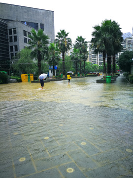 街道淹水