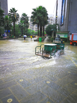 街道淹水