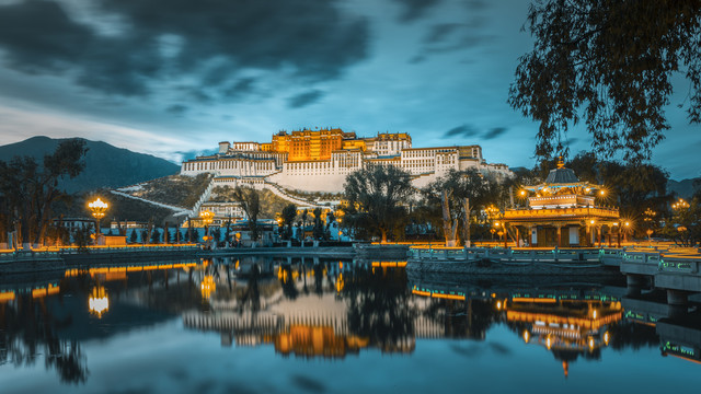 西藏拉萨城市风光