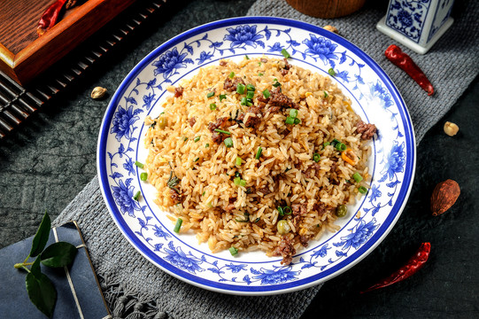 牛肉炒饭