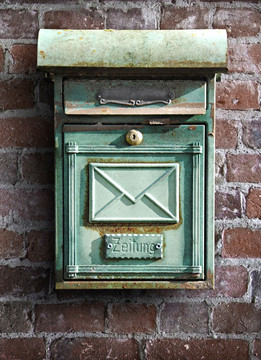 老式信箱