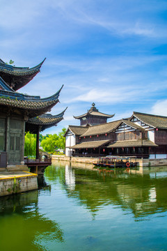鲁镇