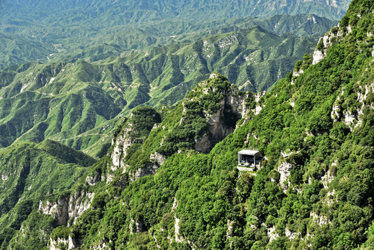 河北省保定市涞源县白石山风景区