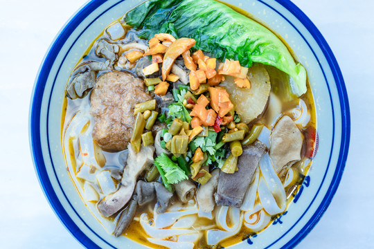 广州牛杂粉
