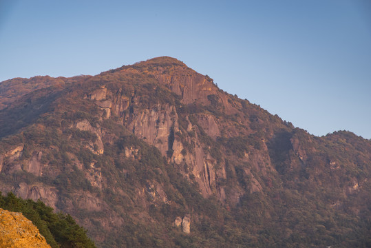大山