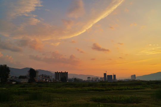 会泽湿地晚霞