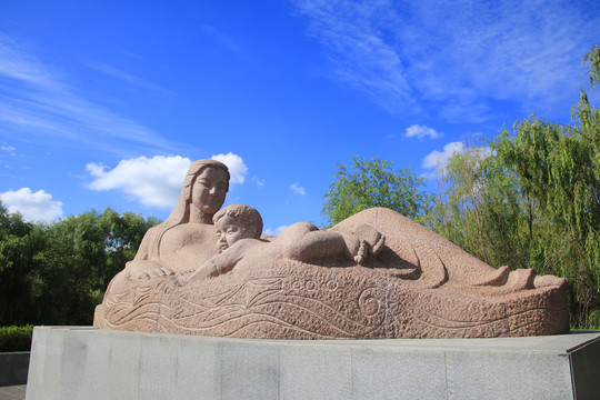 雕塑黄河母亲