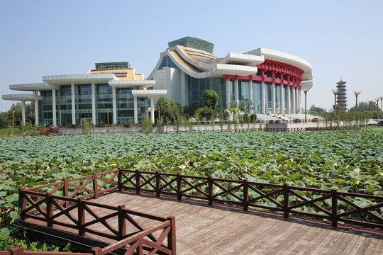 曹禺大剧院