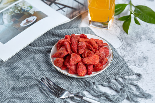 草莓干草莓果脯果干
