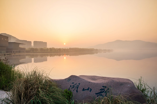中国江苏江阴敔山湖公园美景