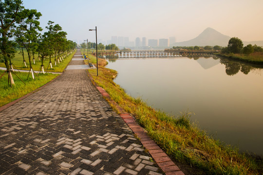 中国江苏江阴敔山湖公园美景