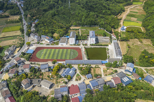 宜都市枝城镇大堰堤小学航拍