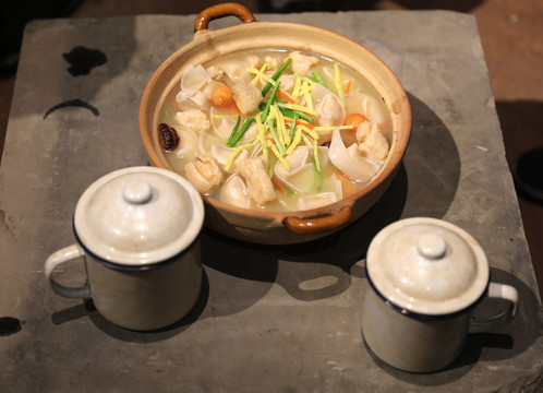 鸡肉馄饨